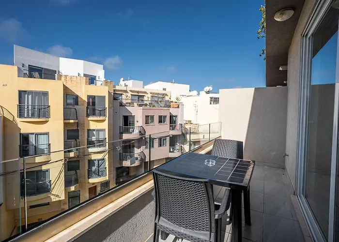 Lejlighed Modern 3 Bedroom In Swieqi Close To Paceville