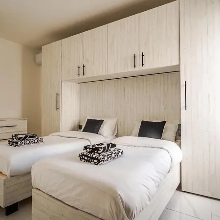 Modern 3 Bedroom Apartment In Swieqi Close To Paceville Appartement *