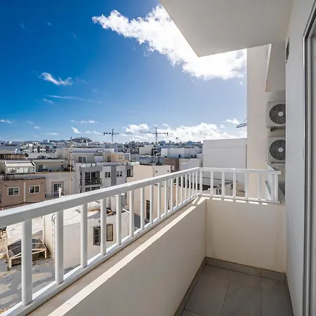 Modern 3 Bedroom Apartment In Swieqi Close To Paceville Appartement Is-Swieqi
