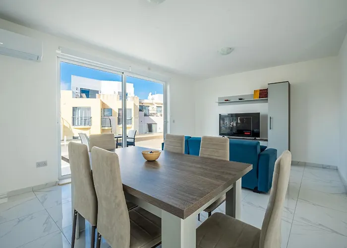 Modern 3 Bedroom Apartment In Swieqi Close To Paceville * Is-Swieqi